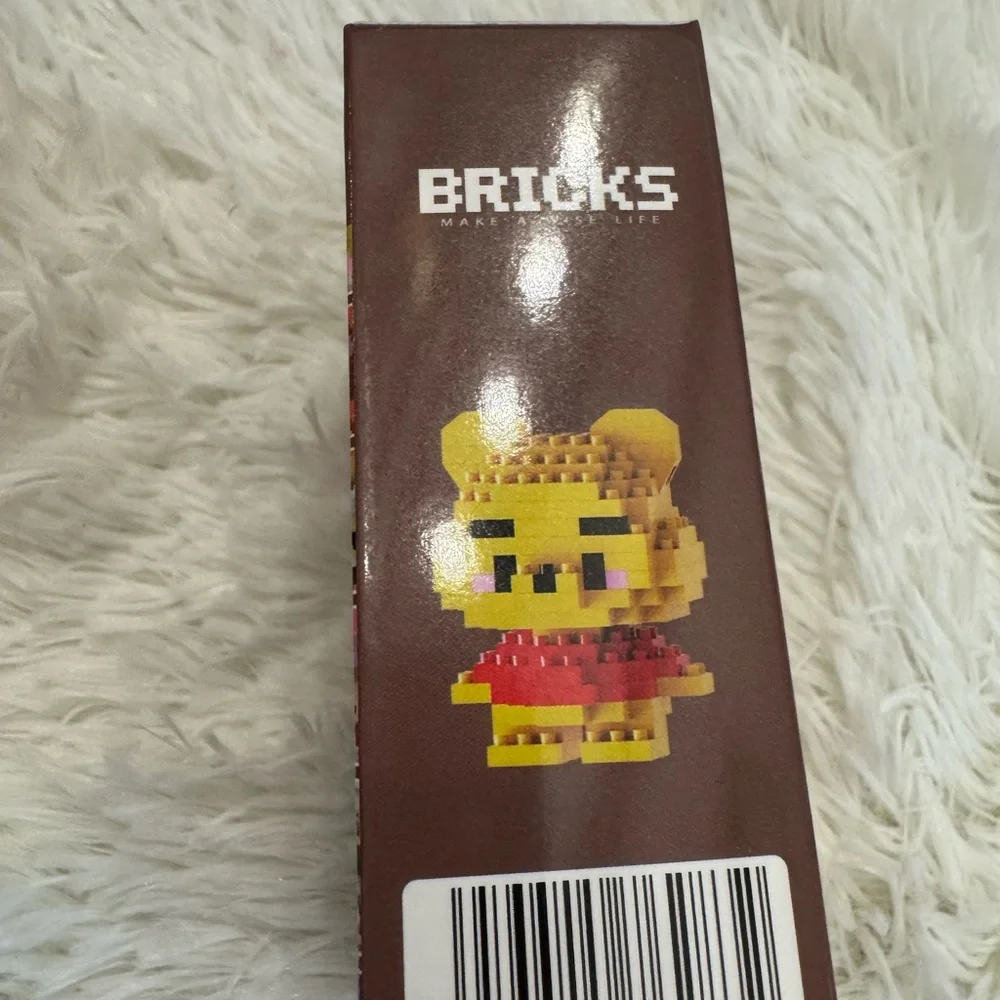 Winnie the Pooh Brick Figure building blocks 144 pieces